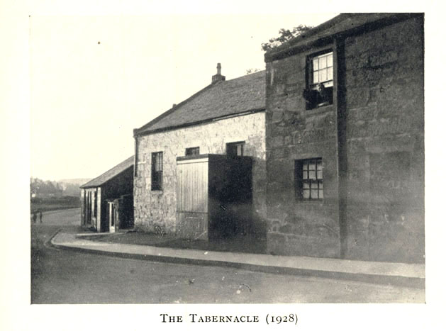 The Tabernacle Chapel built in 1801 as it was in 1928.
It stood on Tabernacle Street at the junction at Tabernacle Lane & Johnson Drive.